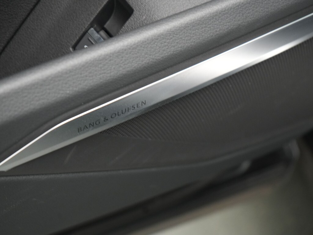 Image about Audi Q8 e-tron S line 50 e-tron quattro