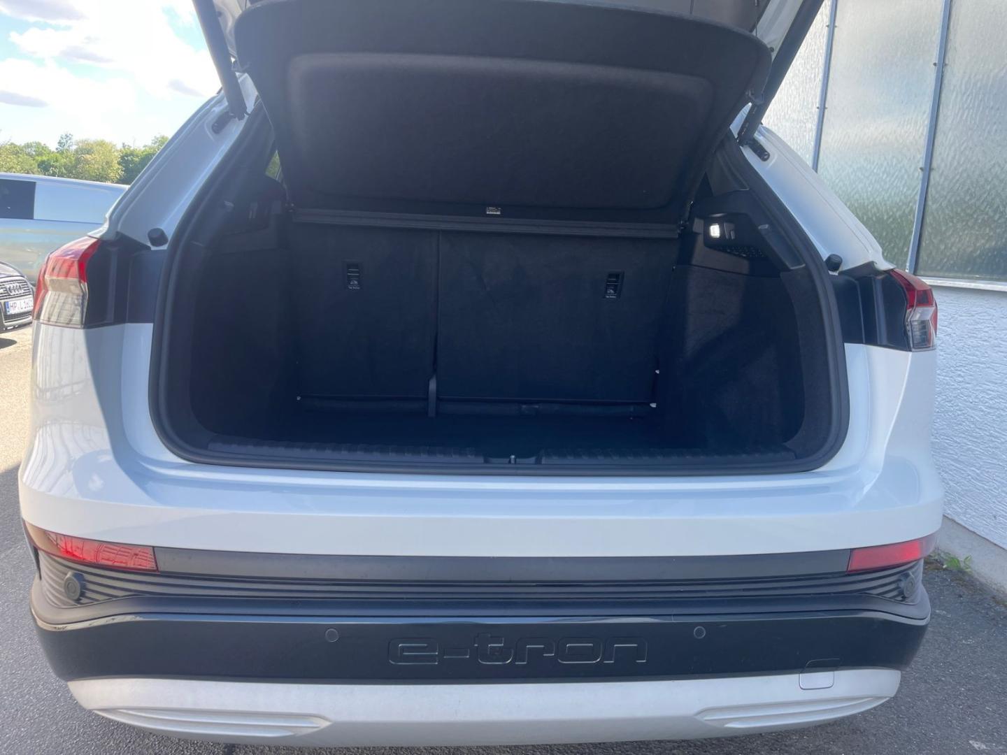 Image about Audi Q4 e-tron 40 e-tron