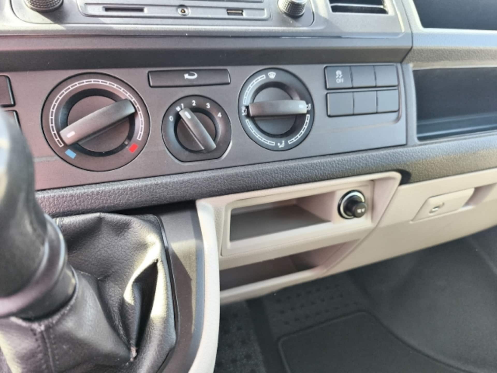 Volkswagen T6 Transporter Kasten EcoProfi