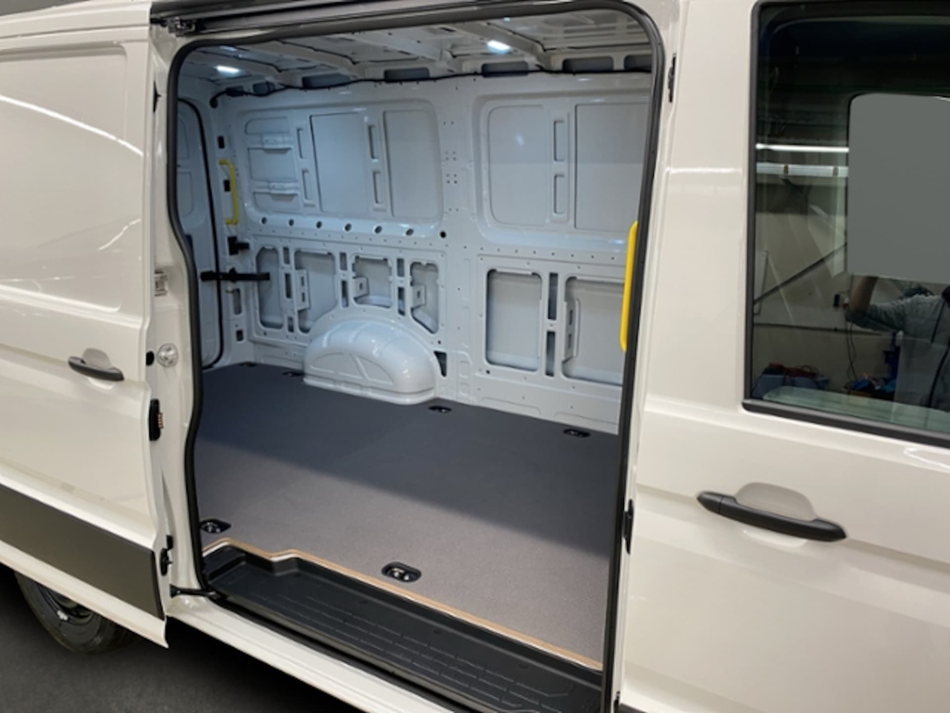 Volkswagen Crafter Kasten mittlerer Radstand