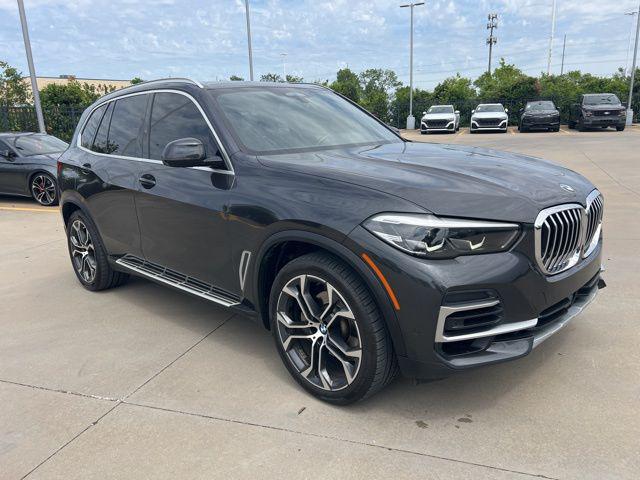 2022 BMW X5 xDrive40i's photo