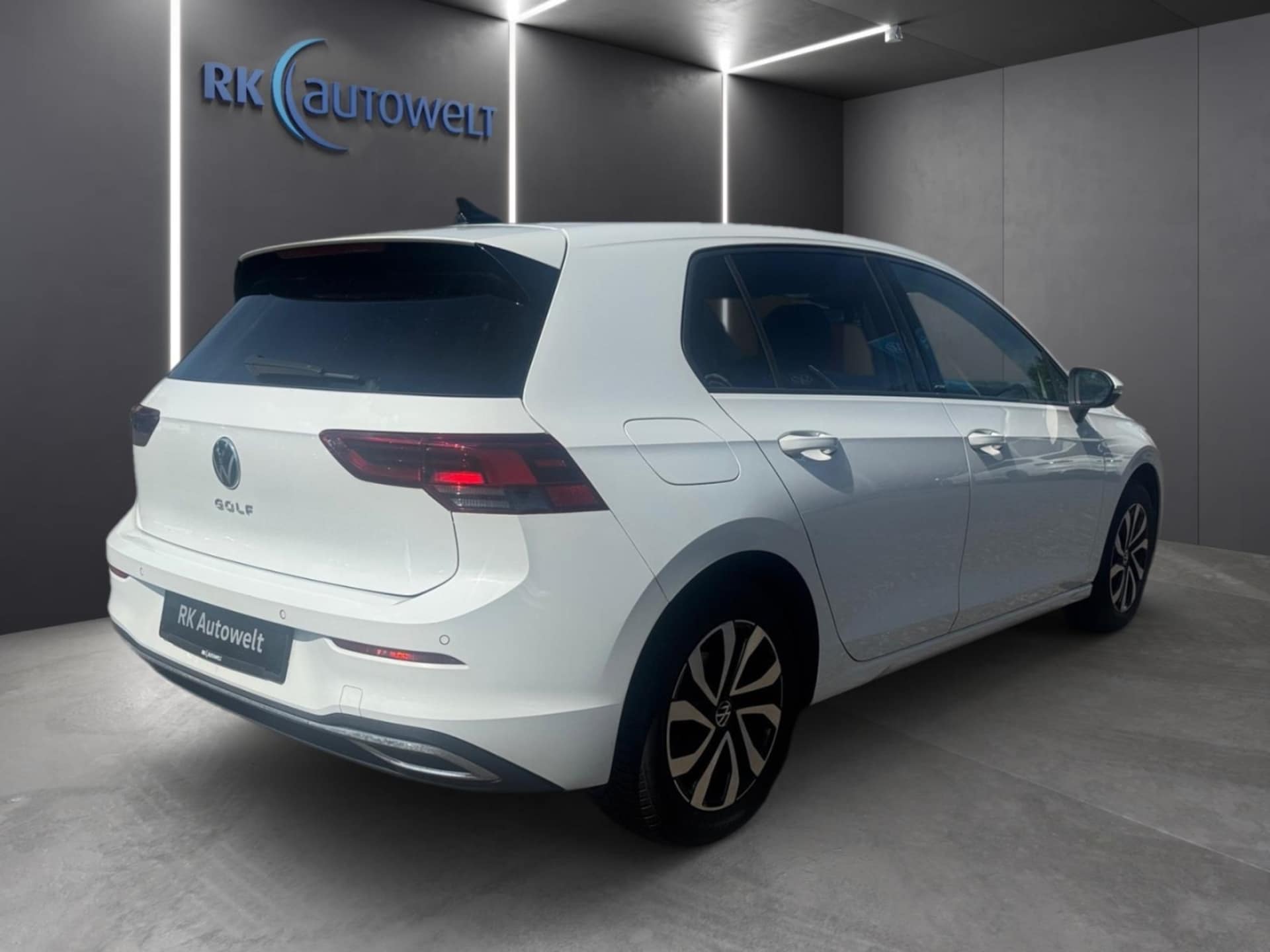 Volkswagen Golf Active
