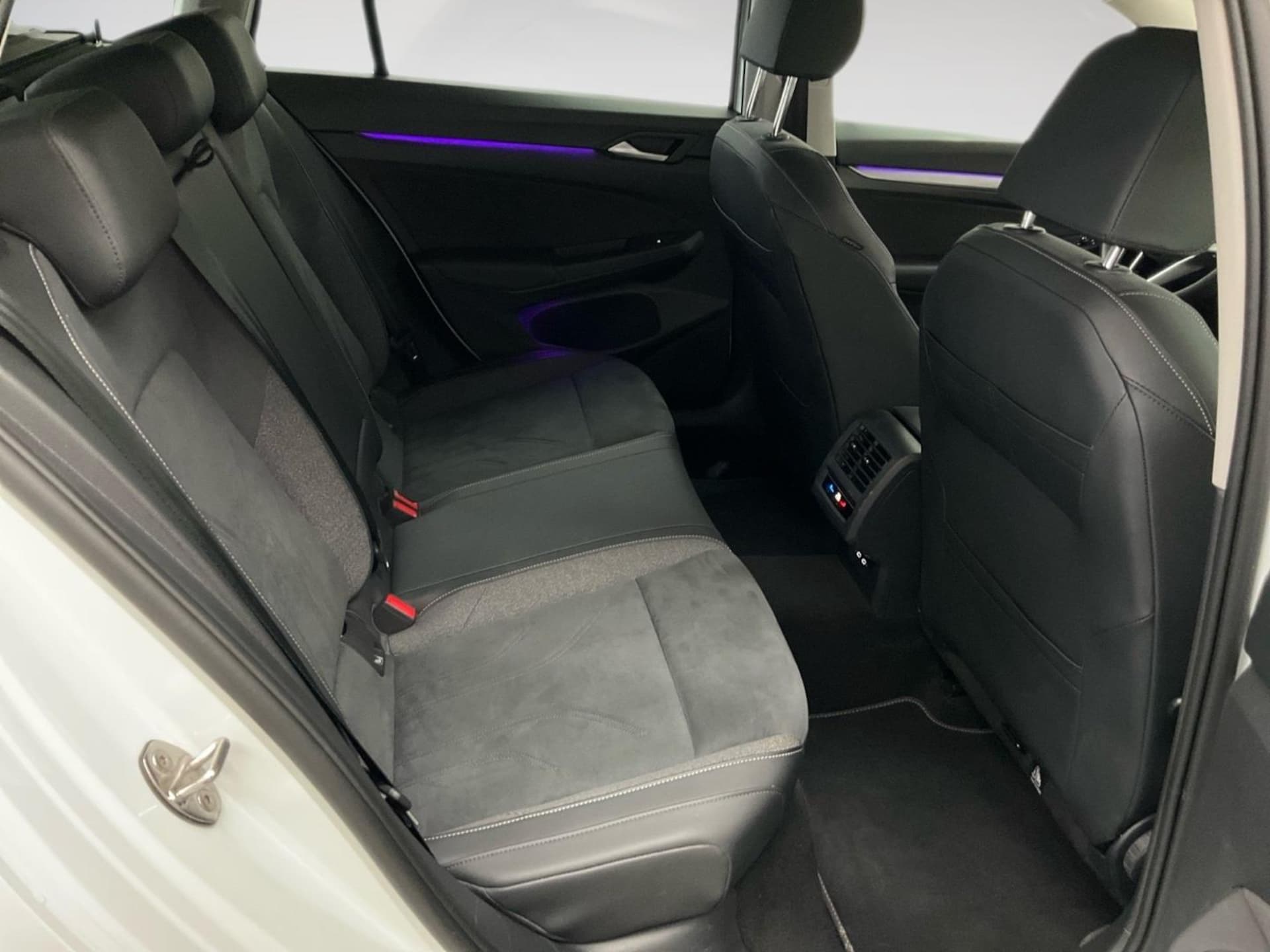 Volkswagen Golf Variant Style