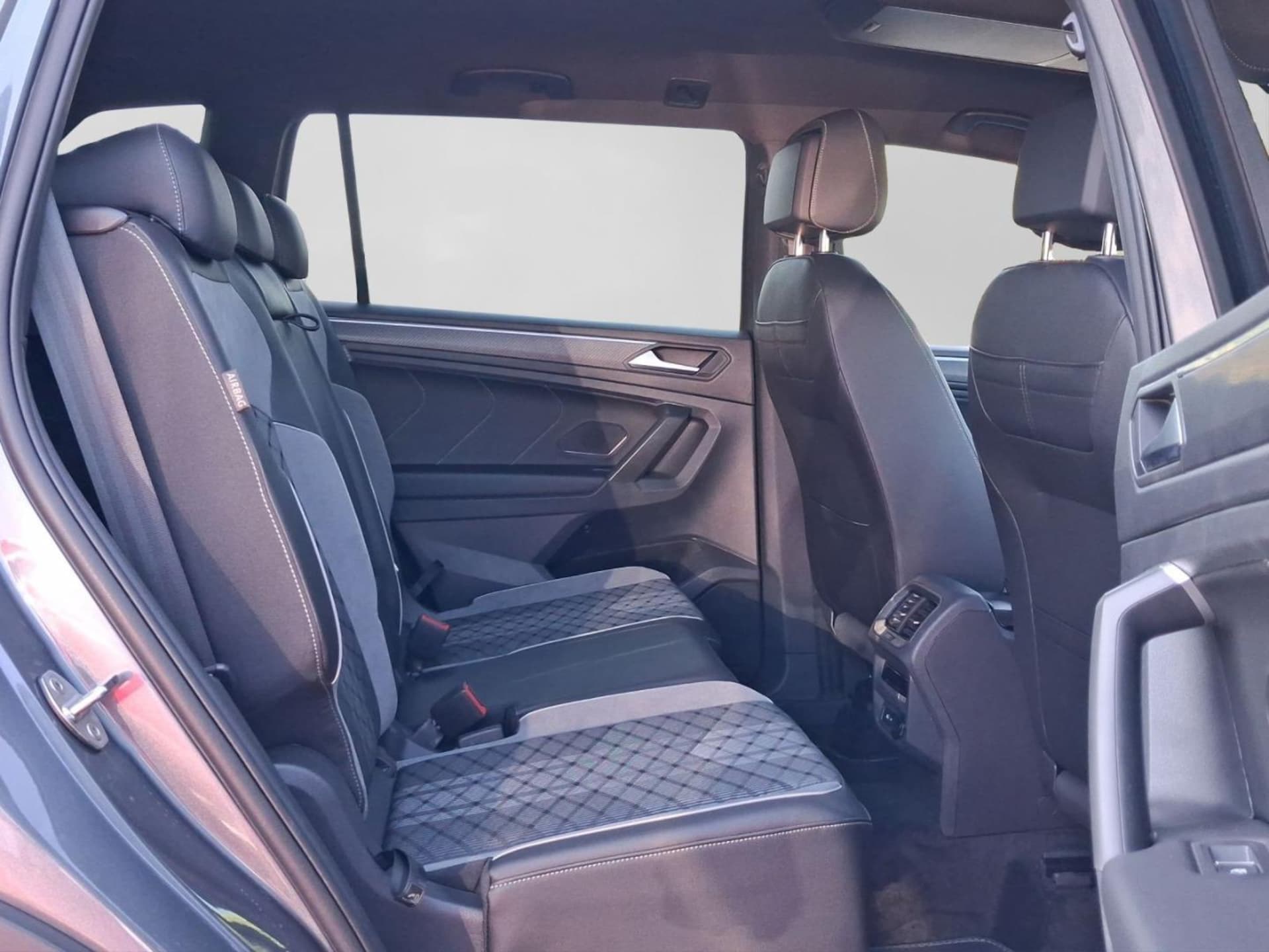 Volkswagen Tiguan Allspace R-Line