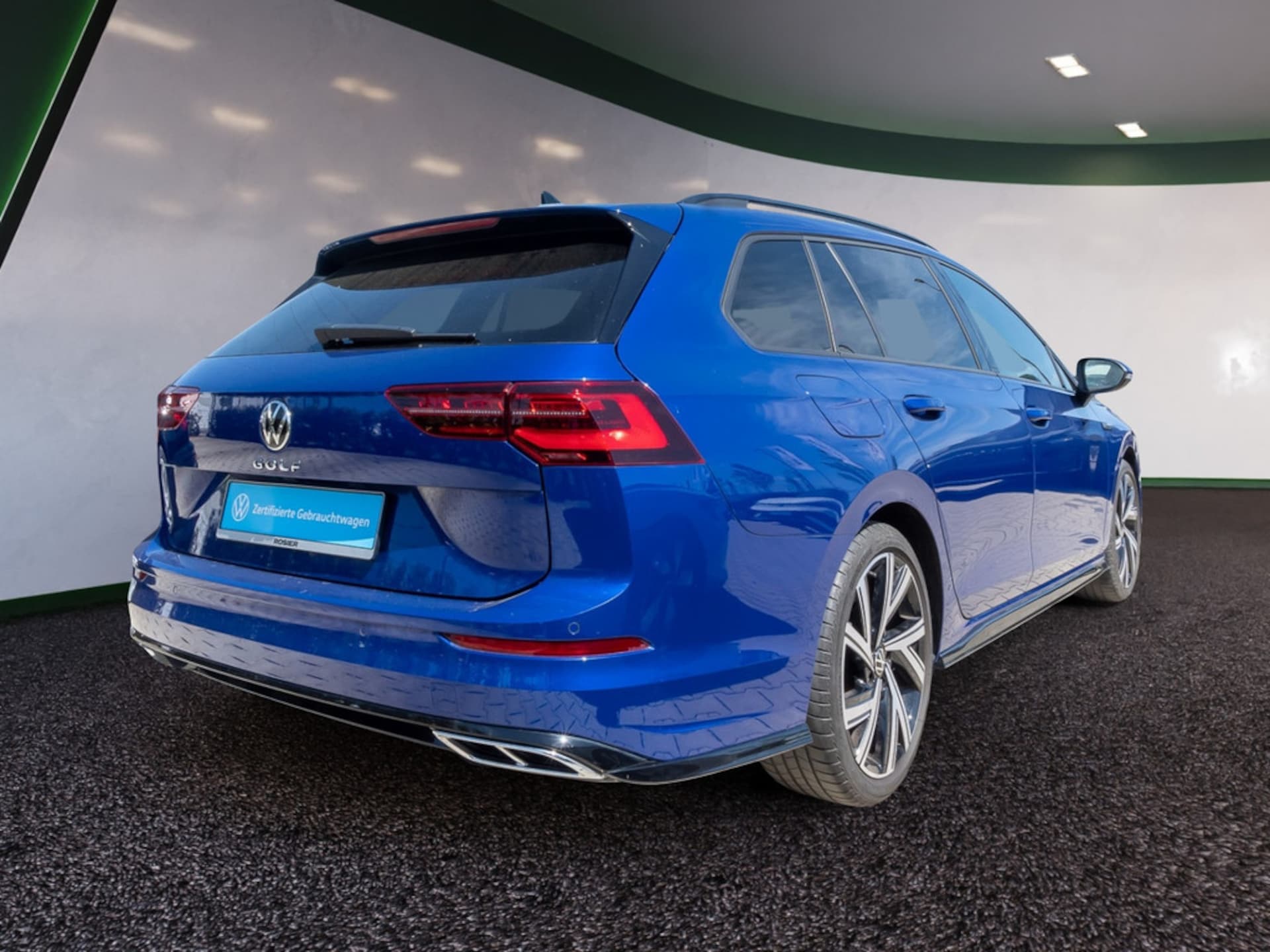 Volkswagen Golf Variant R-Line