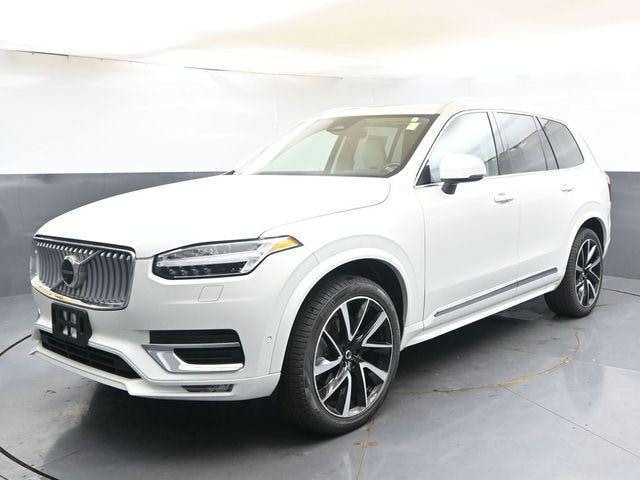 Photo of 2025 Volvo XC90 
