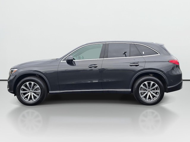 2025 Mercedes-Benz GLC 300