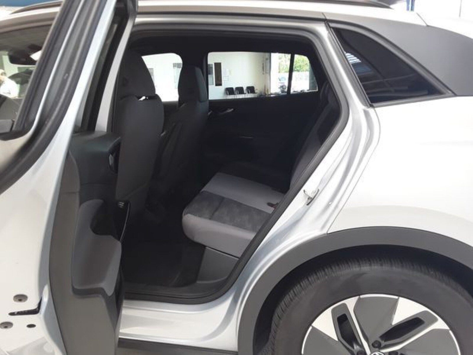 Volkswagen ID.4 – Bild 14