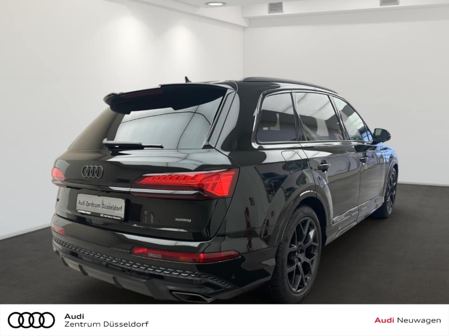 Bild über Audi Q7 SUV TDI quattro 210 kW tiptronic - für weitere Informationen kontaktieren Sie den Audi Partner