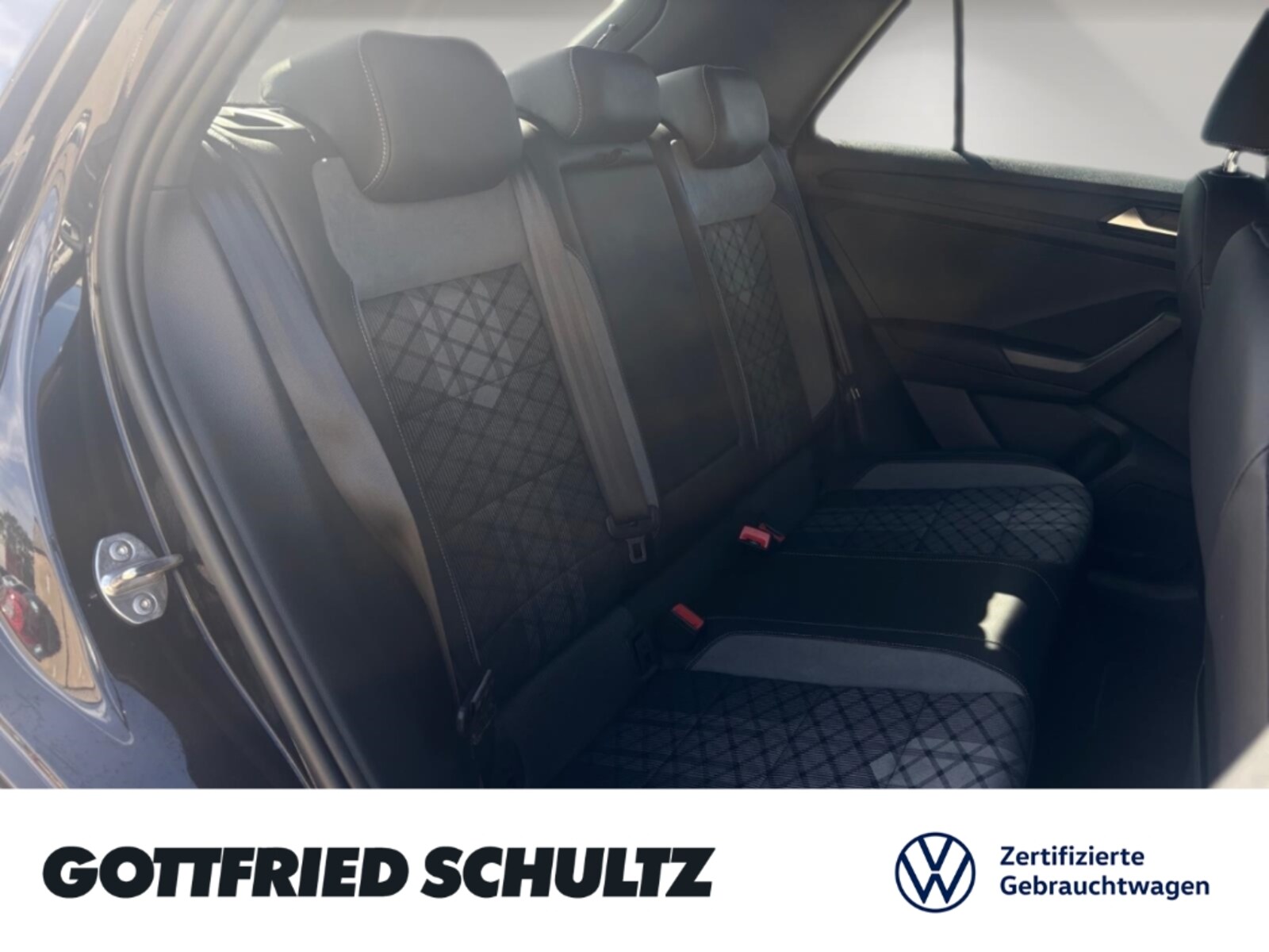 Volkswagen T-Roc – Bild 8