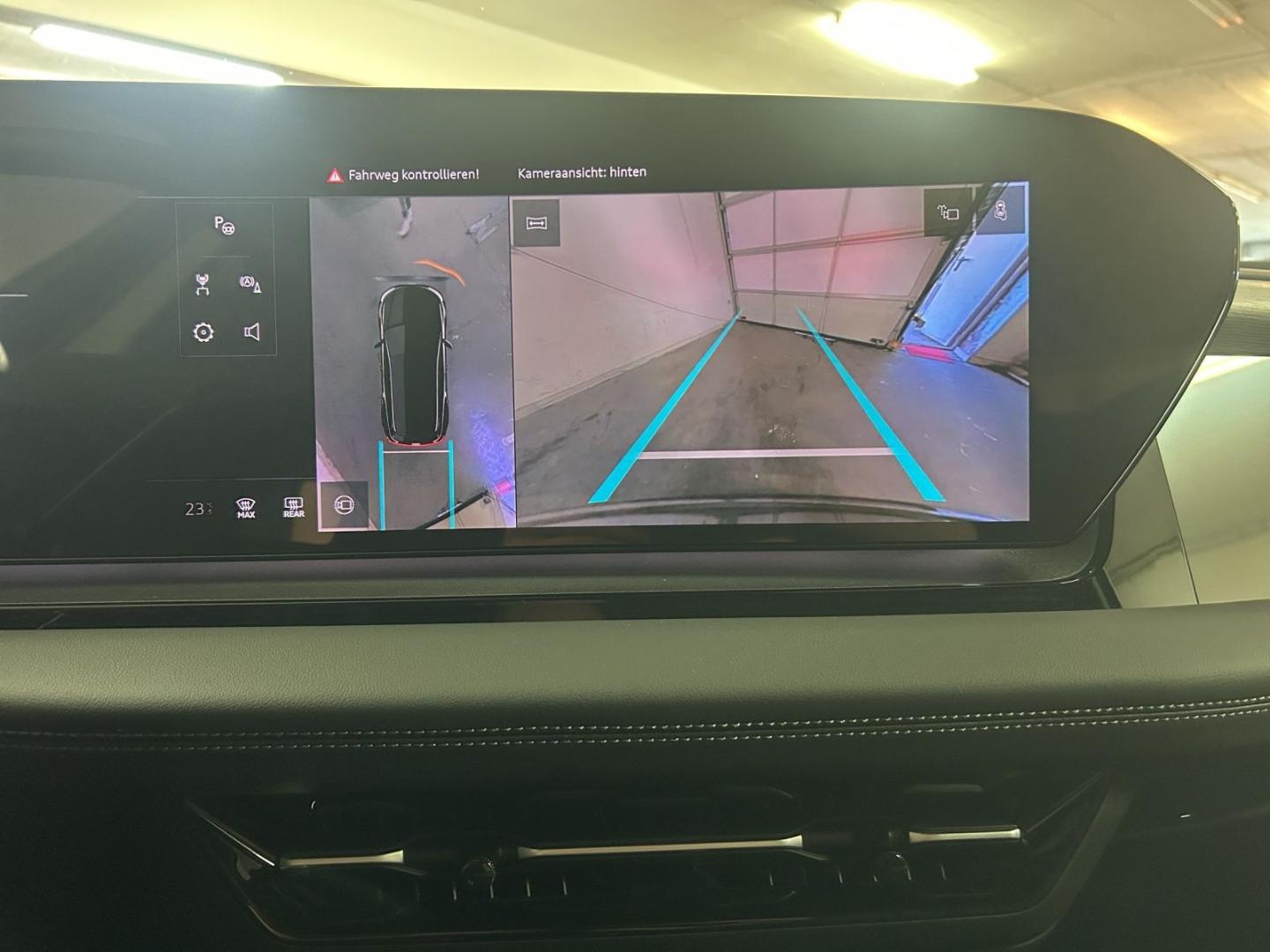 Image about Audi Q6 SUV e-tron e-tron quattro