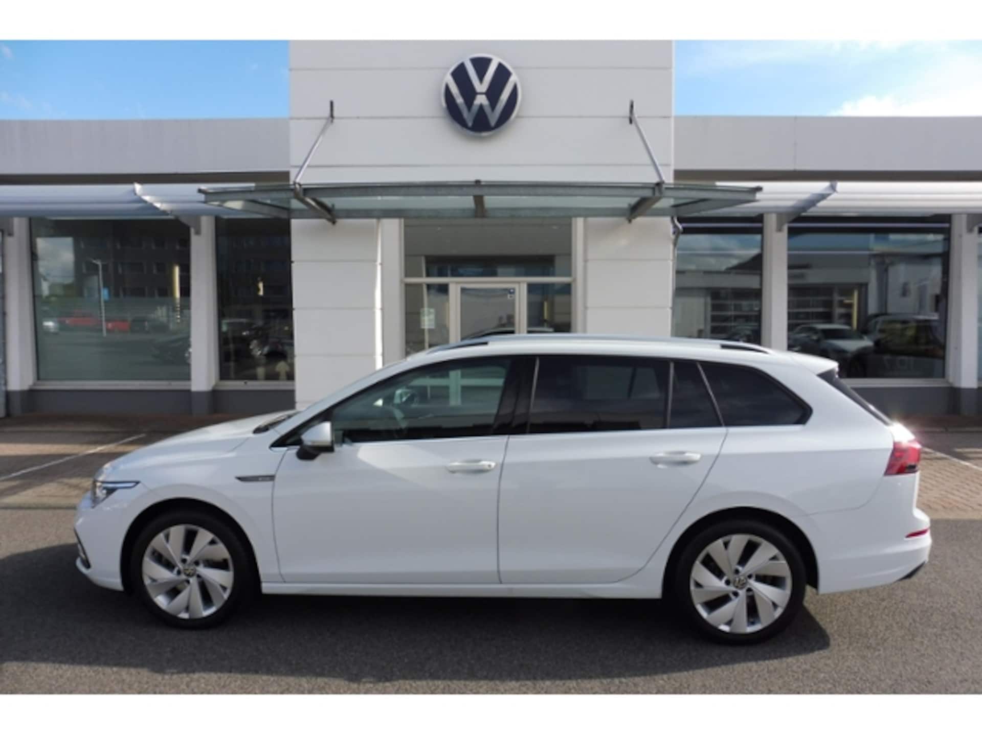 Volkswagen Golf Variant Style