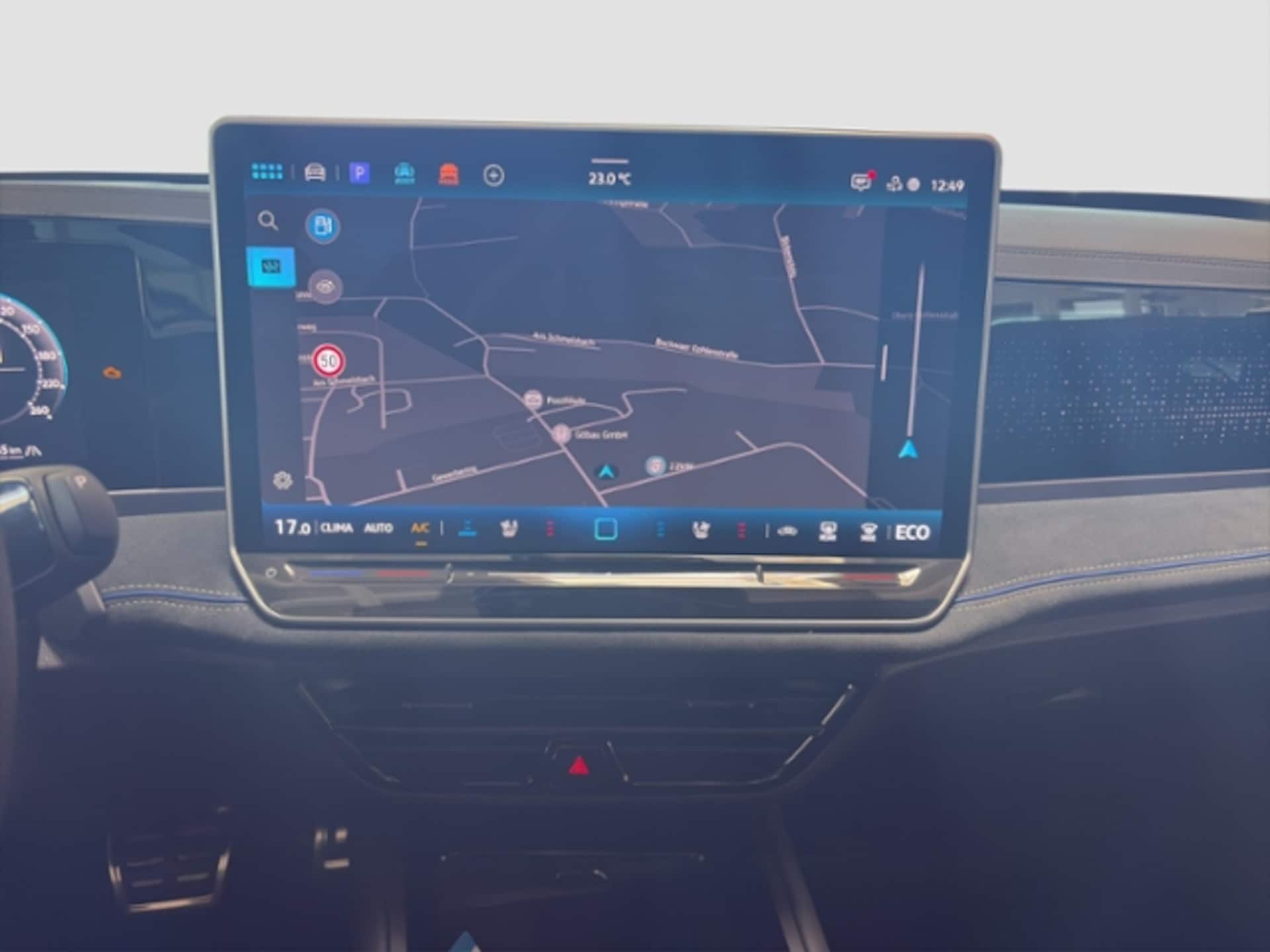 Volkswagen Passat R-Line