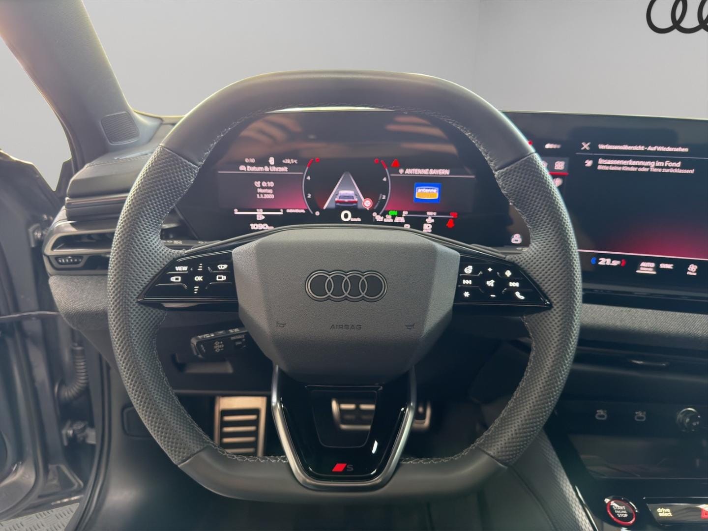 Bild über Audi A5 Avant TDI quattro 150 kW S tronic - für weitere Informationen kontaktieren Sie den Audi Partner