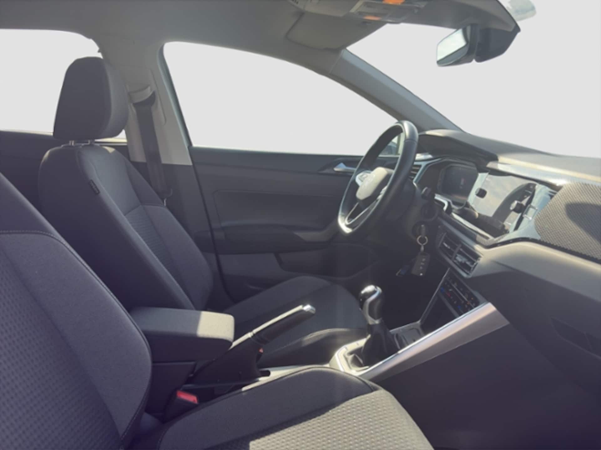 Volkswagen Polo Active