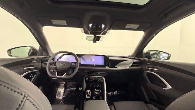 2026 Audi SQ5 Premium Plus - Photo 16