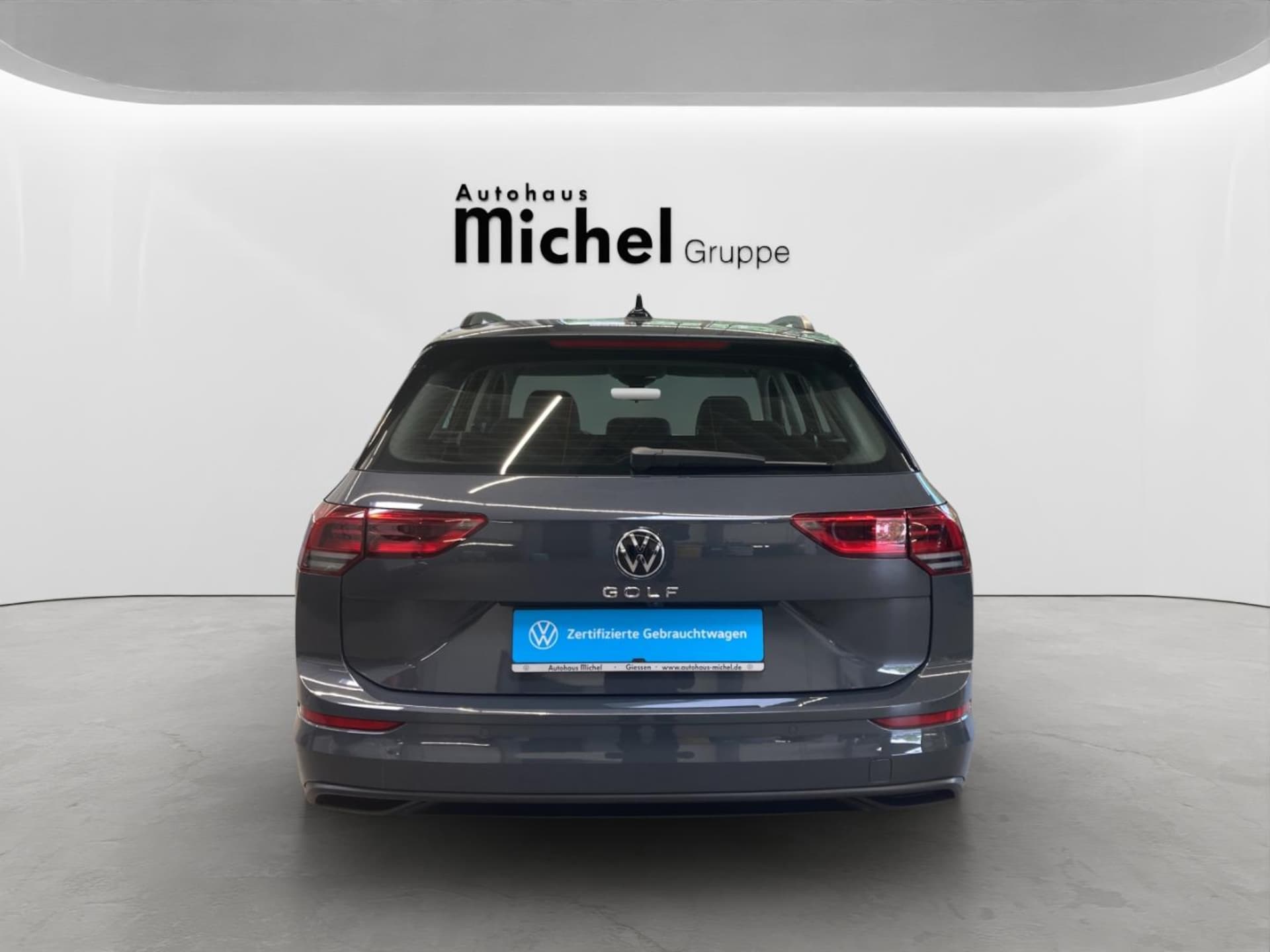 Volkswagen Golf Variant Life