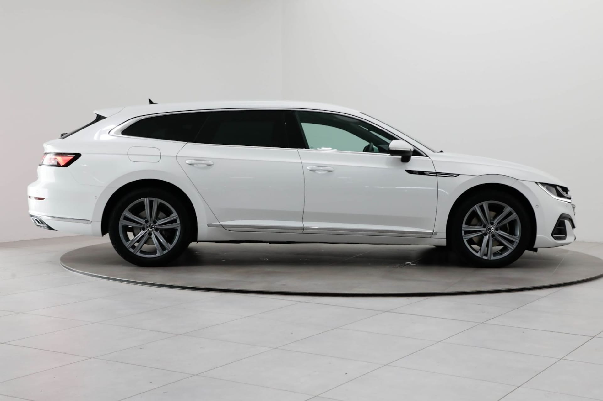 Volkswagen Arteon Shooting Brake R-Line
