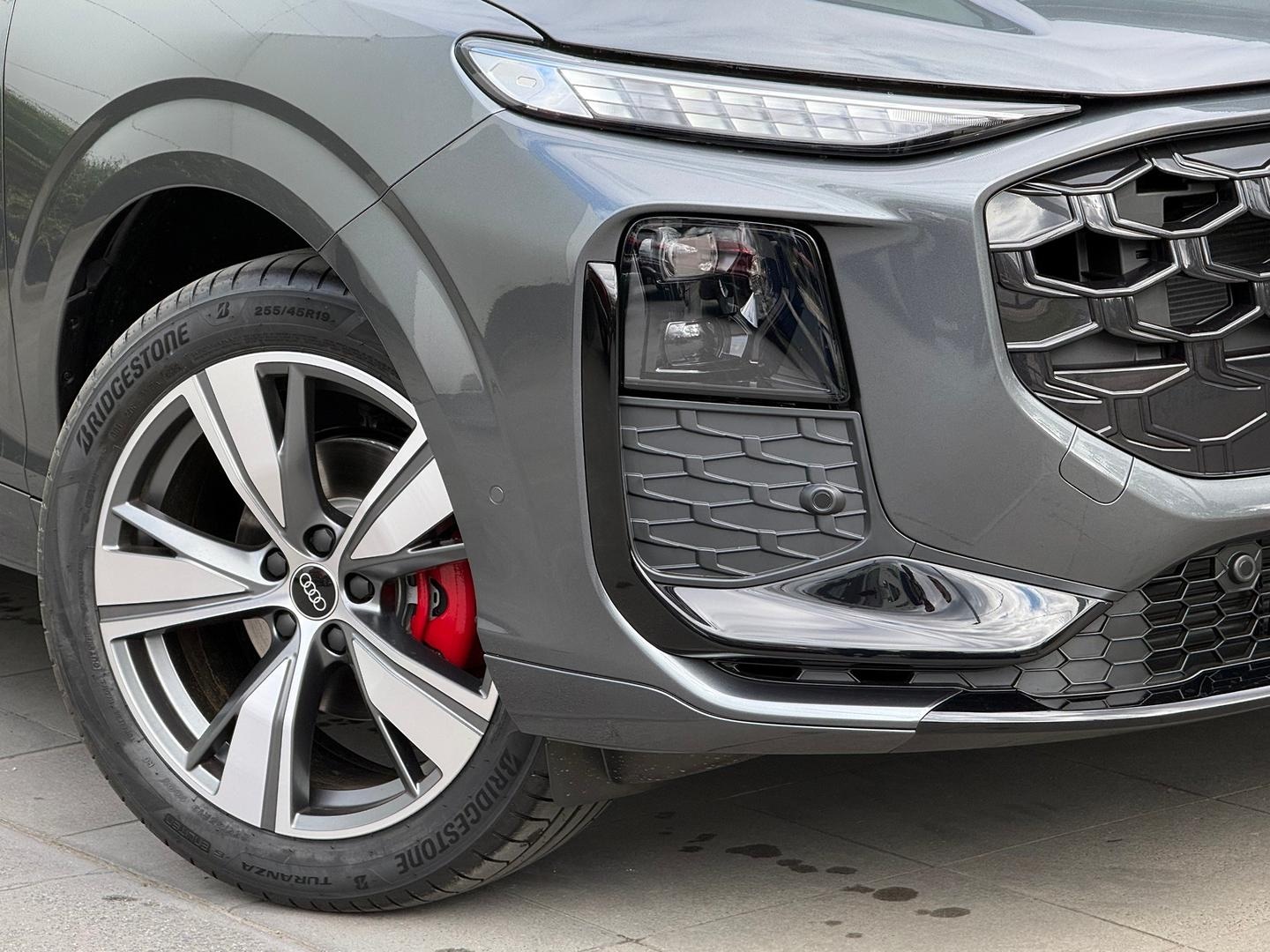 Image about Audi Q3 SUV TFSI 110 kW launch edition
