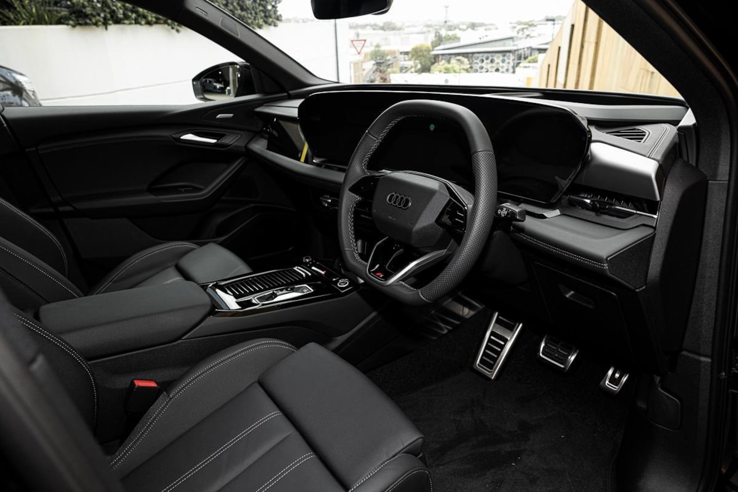 Image about Audi Q6 Sportback e-tron e-tron quattro