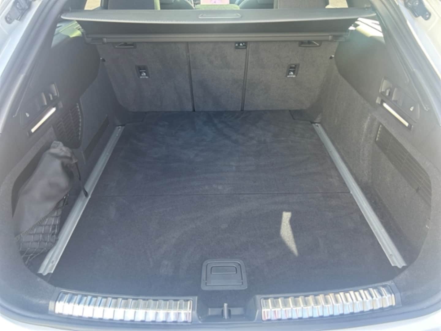 Bild über Audi A6 Avant edition one TDI quattro 150 kW S tronic - für weitere Informationen kontaktieren Sie den Audi Partner