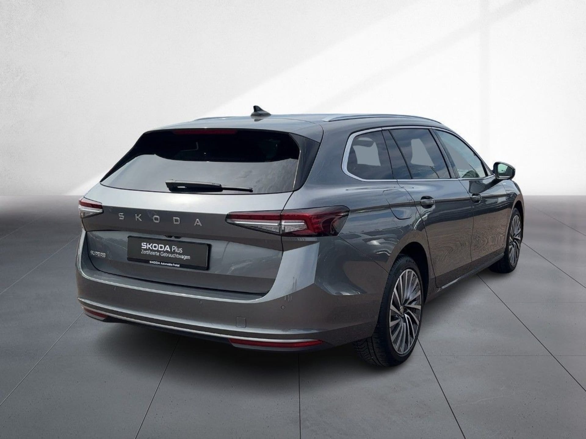 Skoda Superb Combi Laurin & Klement