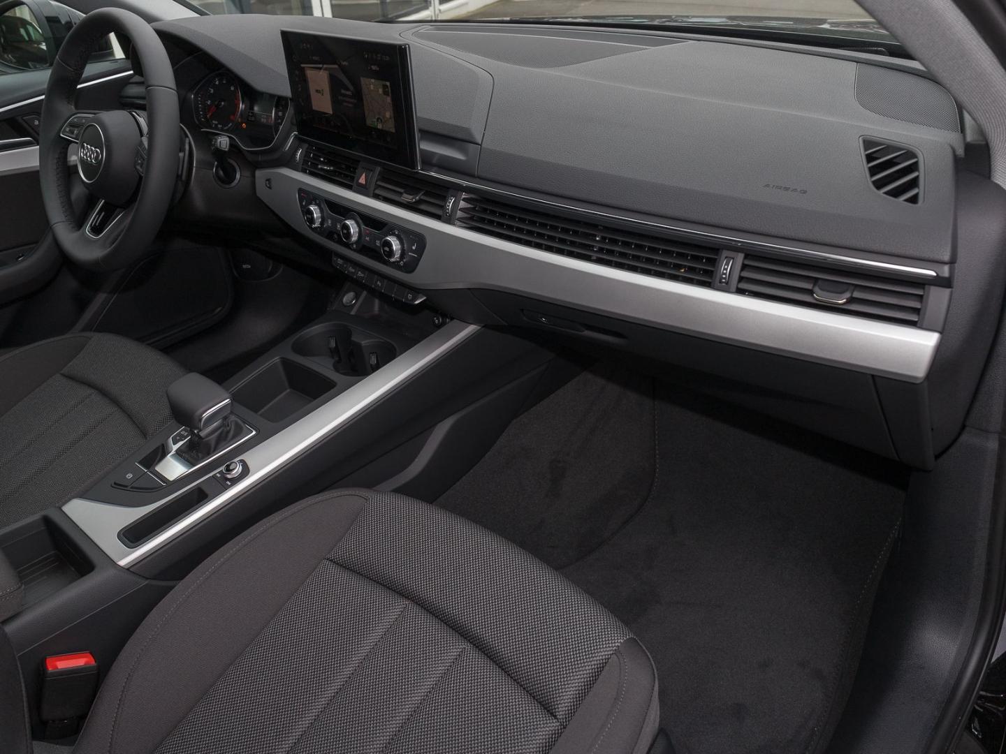 Image about Audi A4 Avant 40 TFSI S tronic