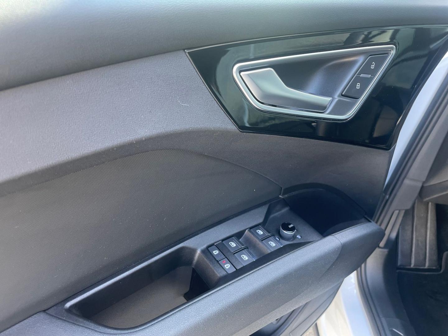 Image about Audi Q4 e-tron 40 e-tron