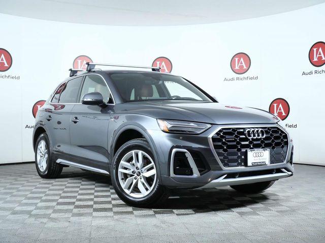 2023 Audi Q5 45 Premium's photo