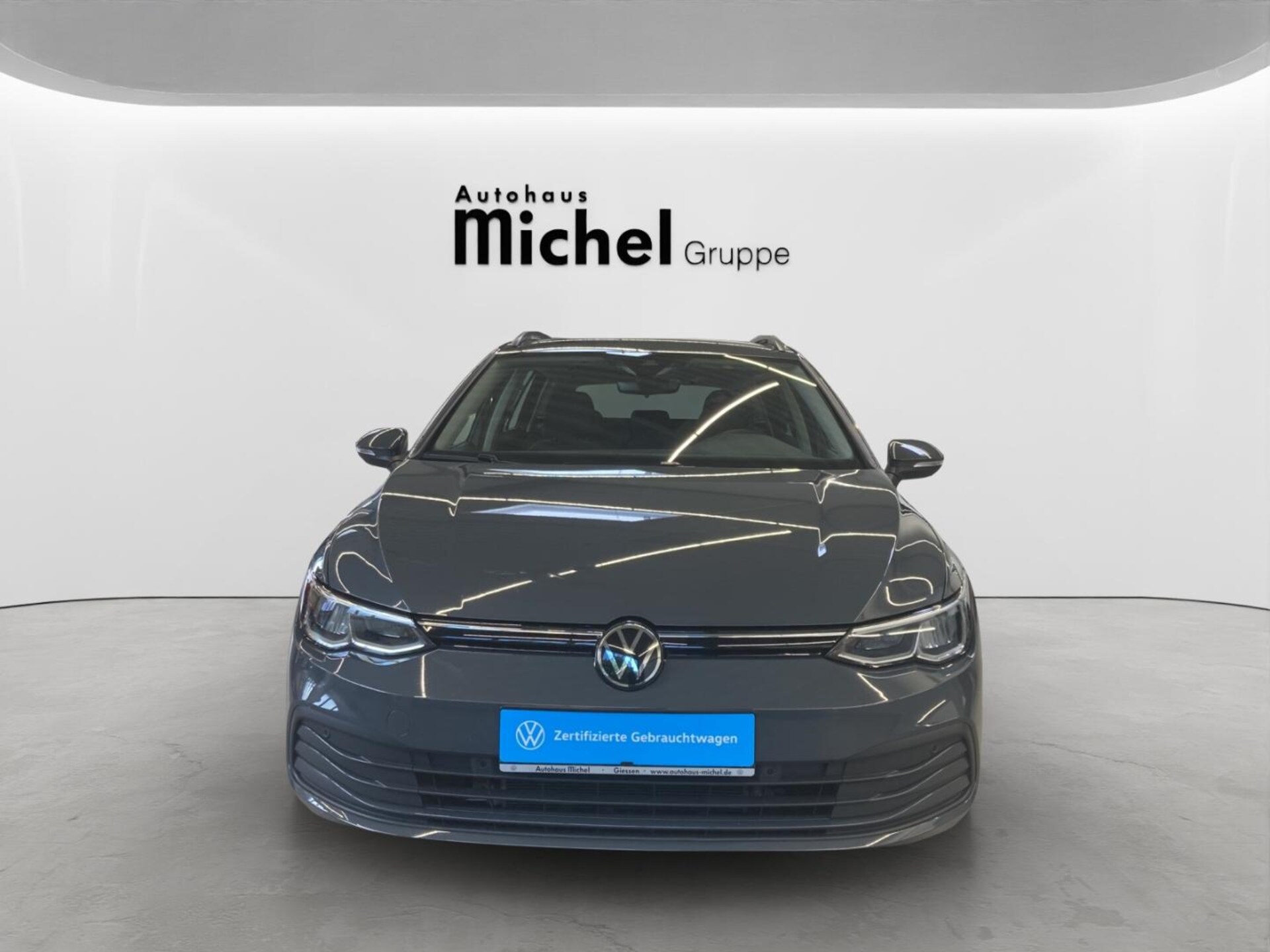 Volkswagen Golf Variant Life
