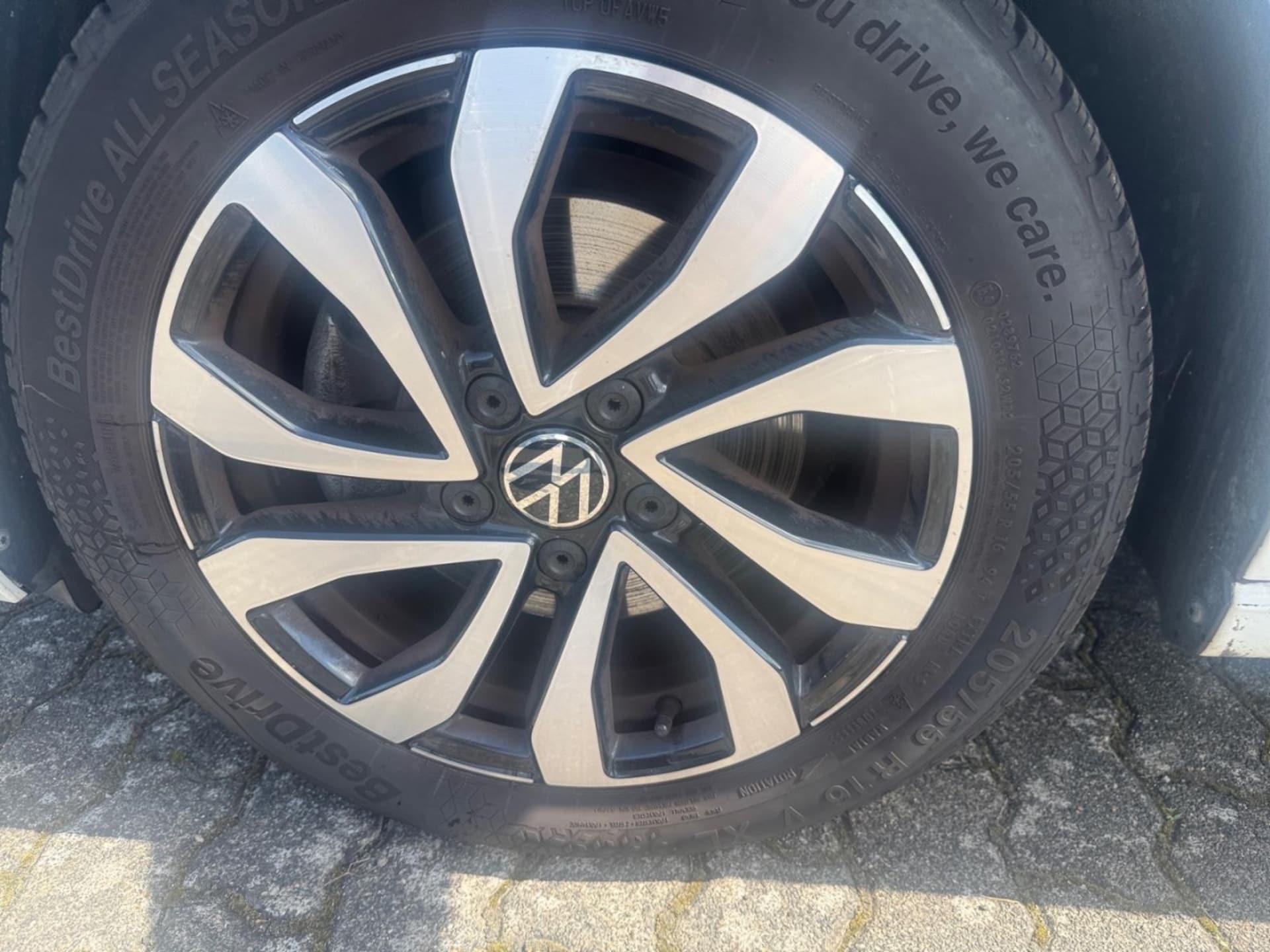Volkswagen Golf Active