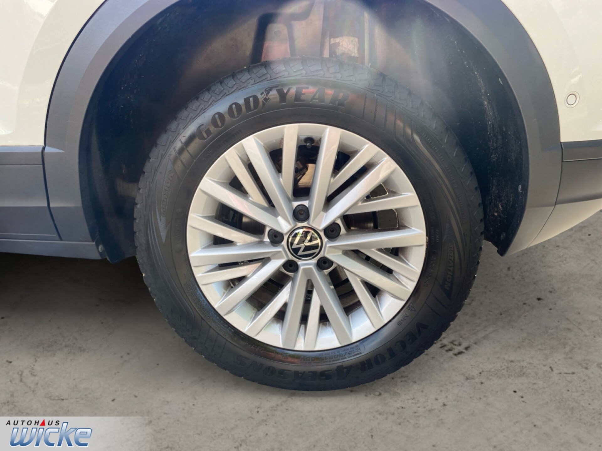 Volkswagen T-Roc Life