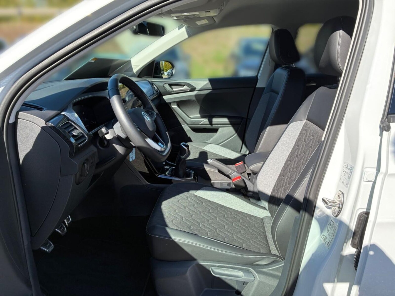 Volkswagen T-Cross – Bild 14