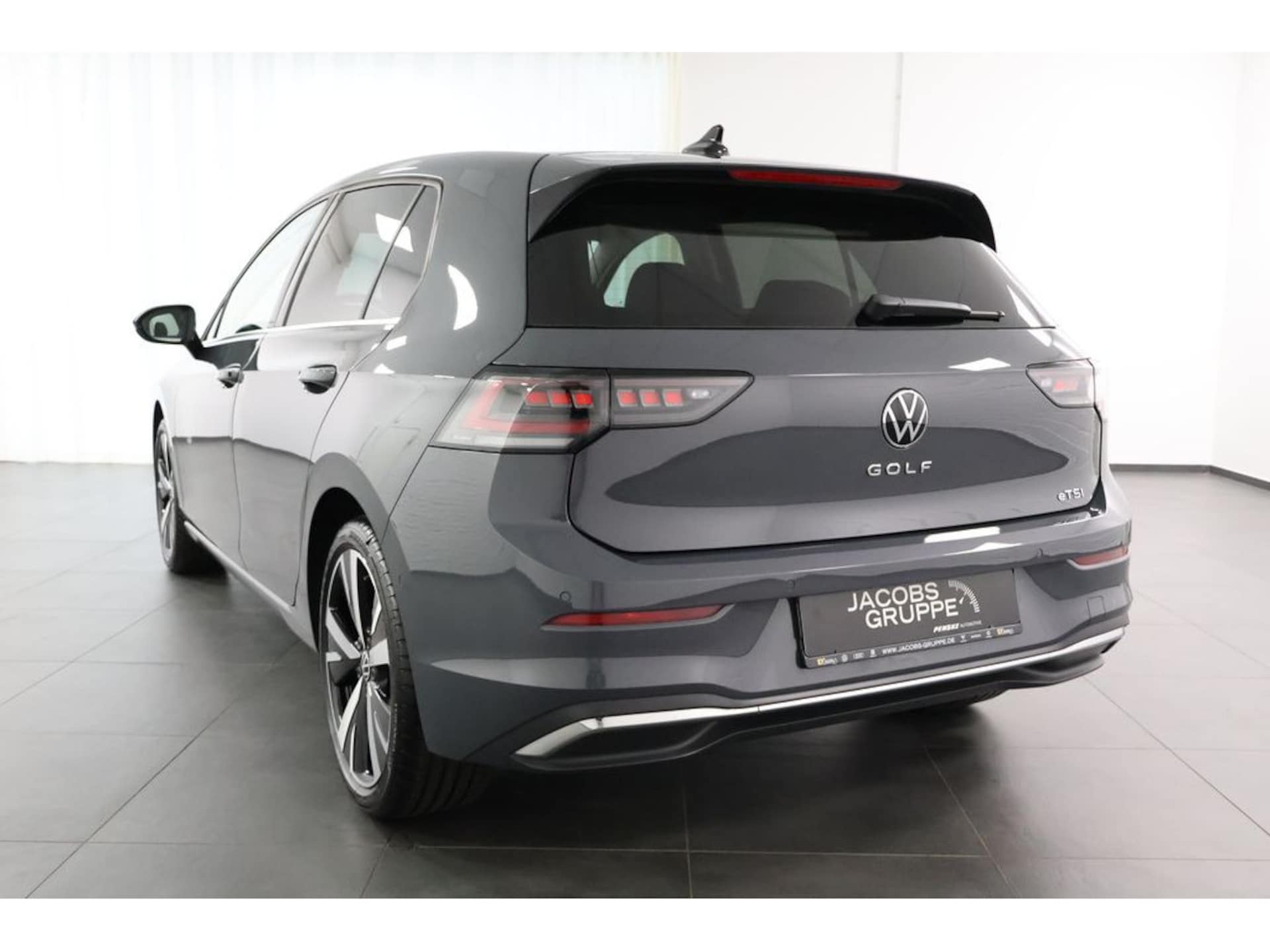 Volkswagen Golf Style