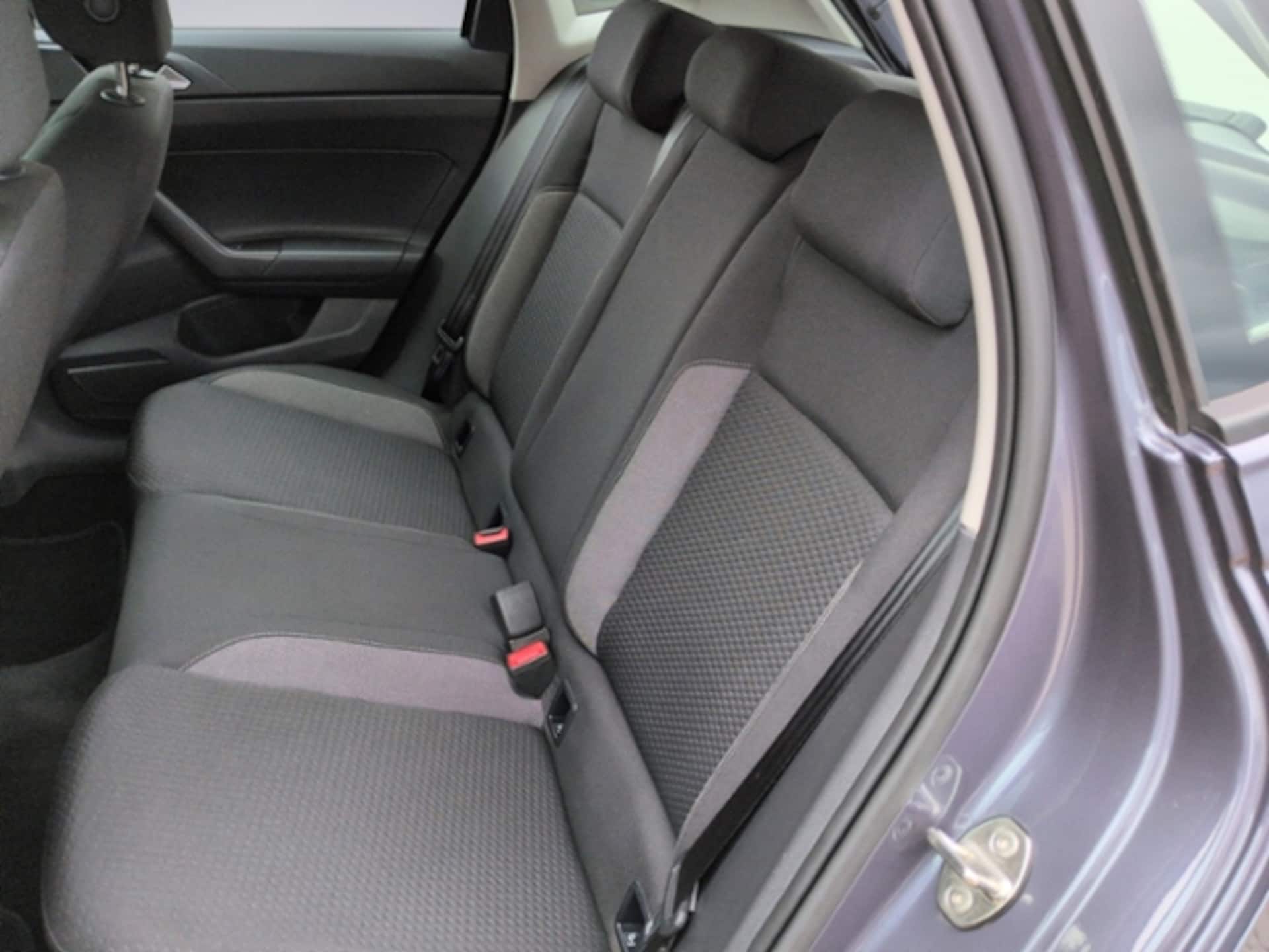 Volkswagen Polo Basis-Modell