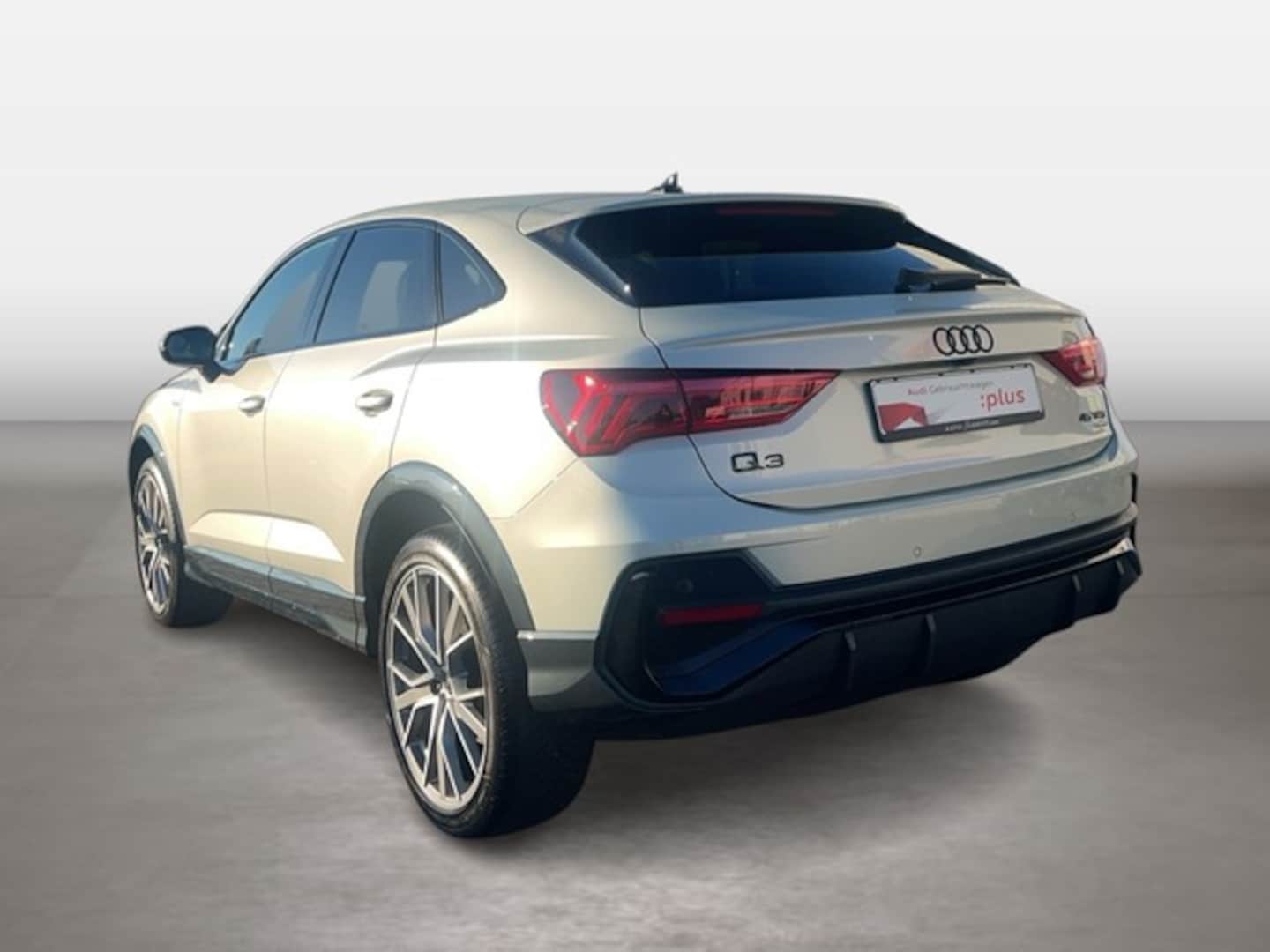 Bild über Audi Q3 Sportback S line 45 TFSI quattro S tronic - für weitere Informationen kontaktieren Sie den Audi Partner