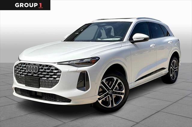 2025 Audi New Q5 Premium's photo