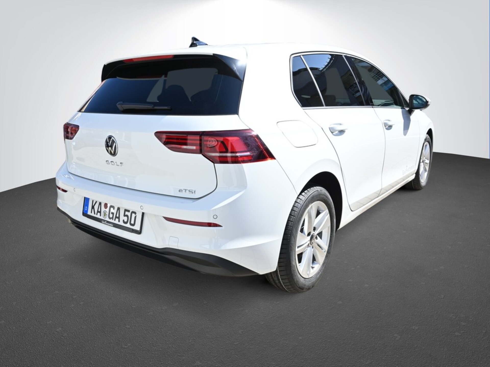 Volkswagen Golf Life