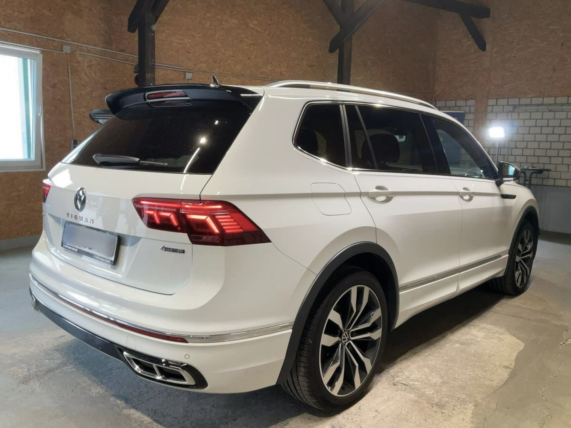 Volkswagen Tiguan Allspace R-Line
