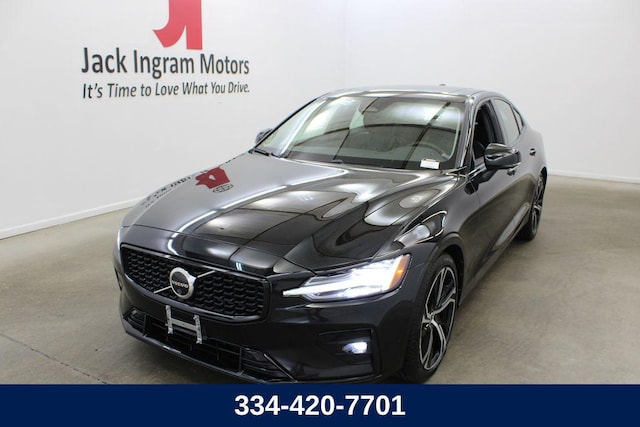 Photo of 2024 Volvo S60 