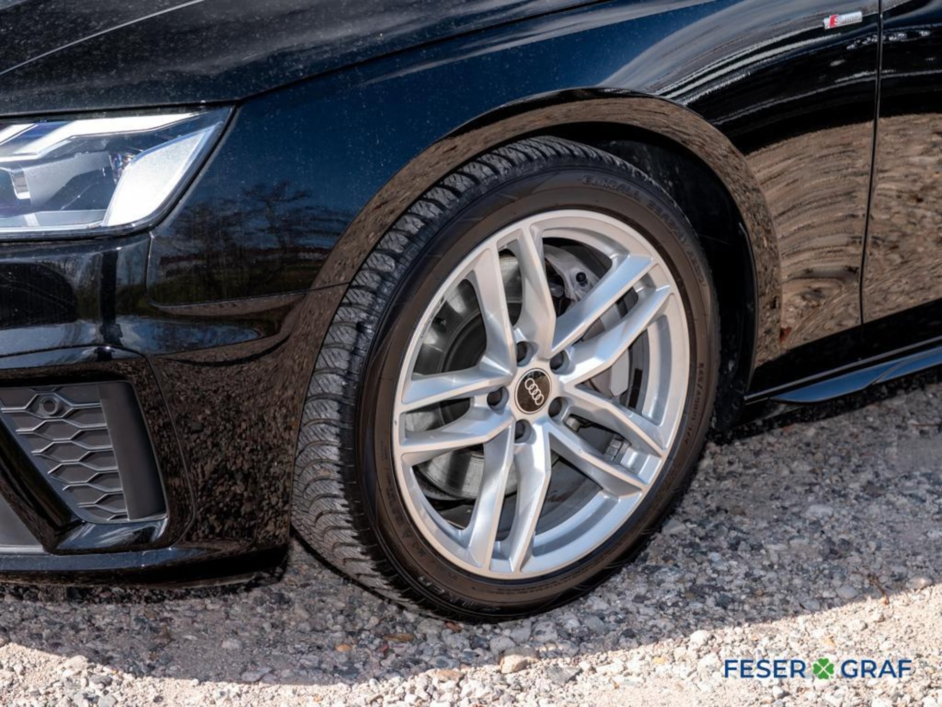 Audi A4 Avant S line