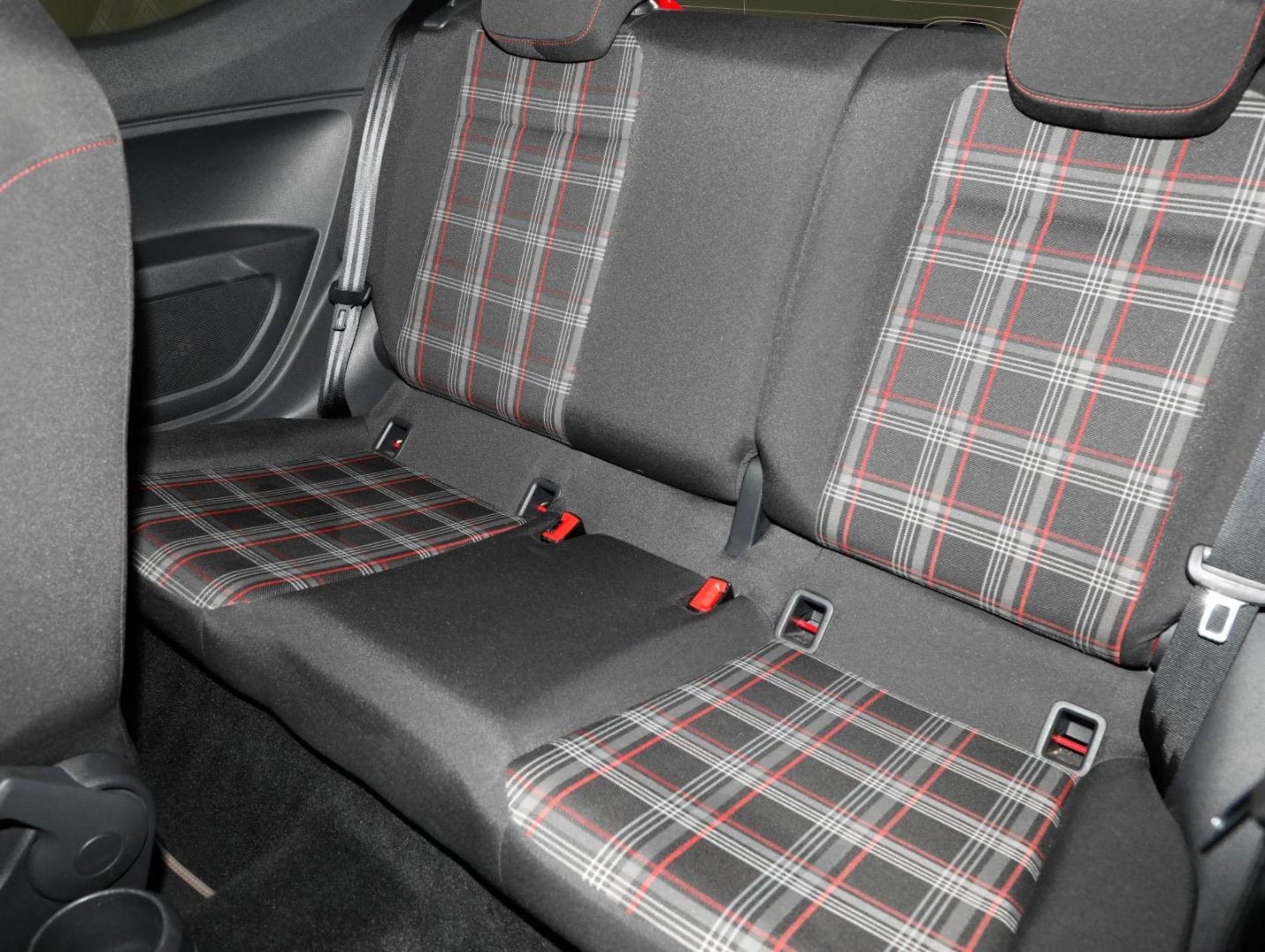 Volkswagen up! GTI