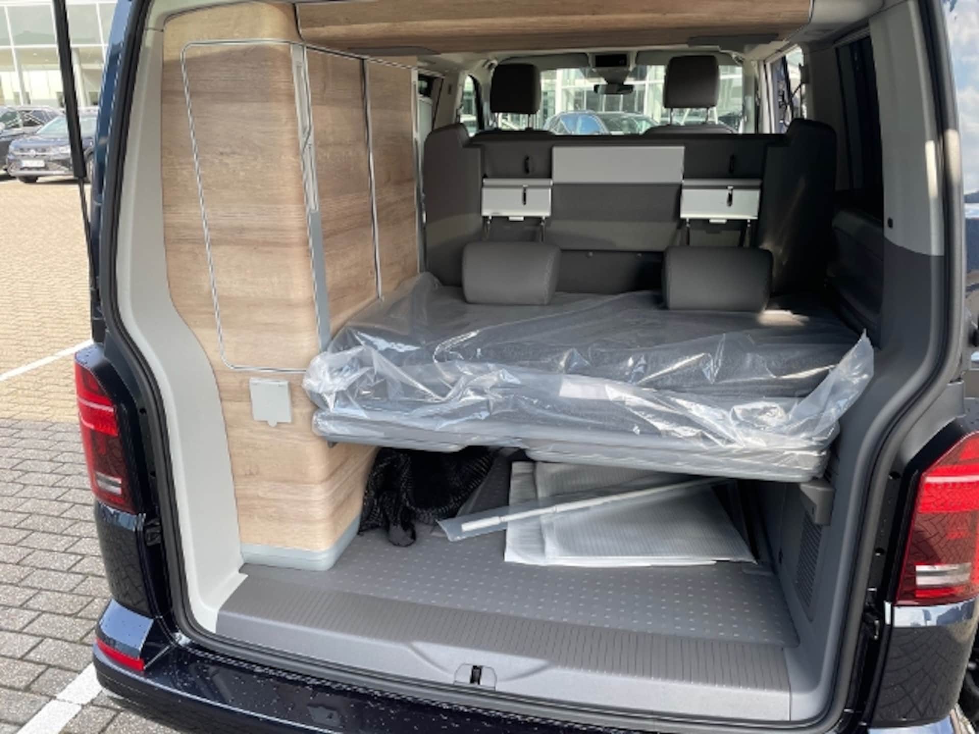 Volkswagen T6.1 California Ocean