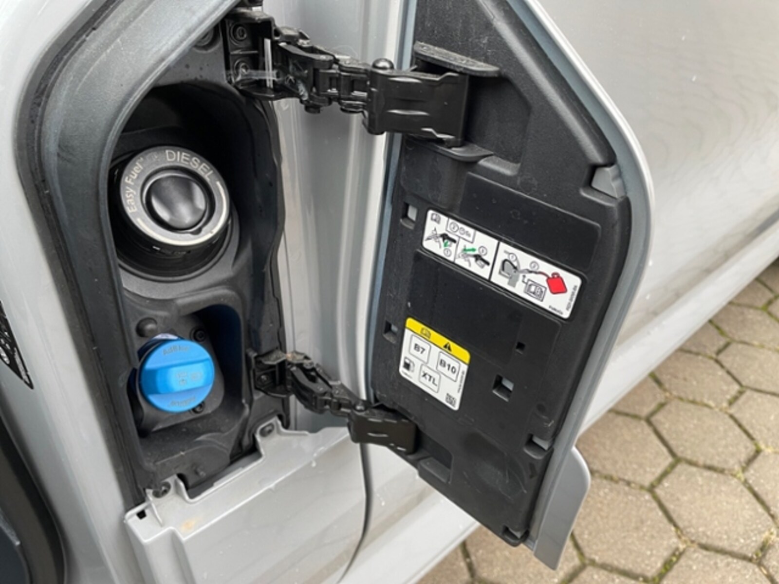 Volkswagen Transporter Kasten langer Radstand – Bild 17