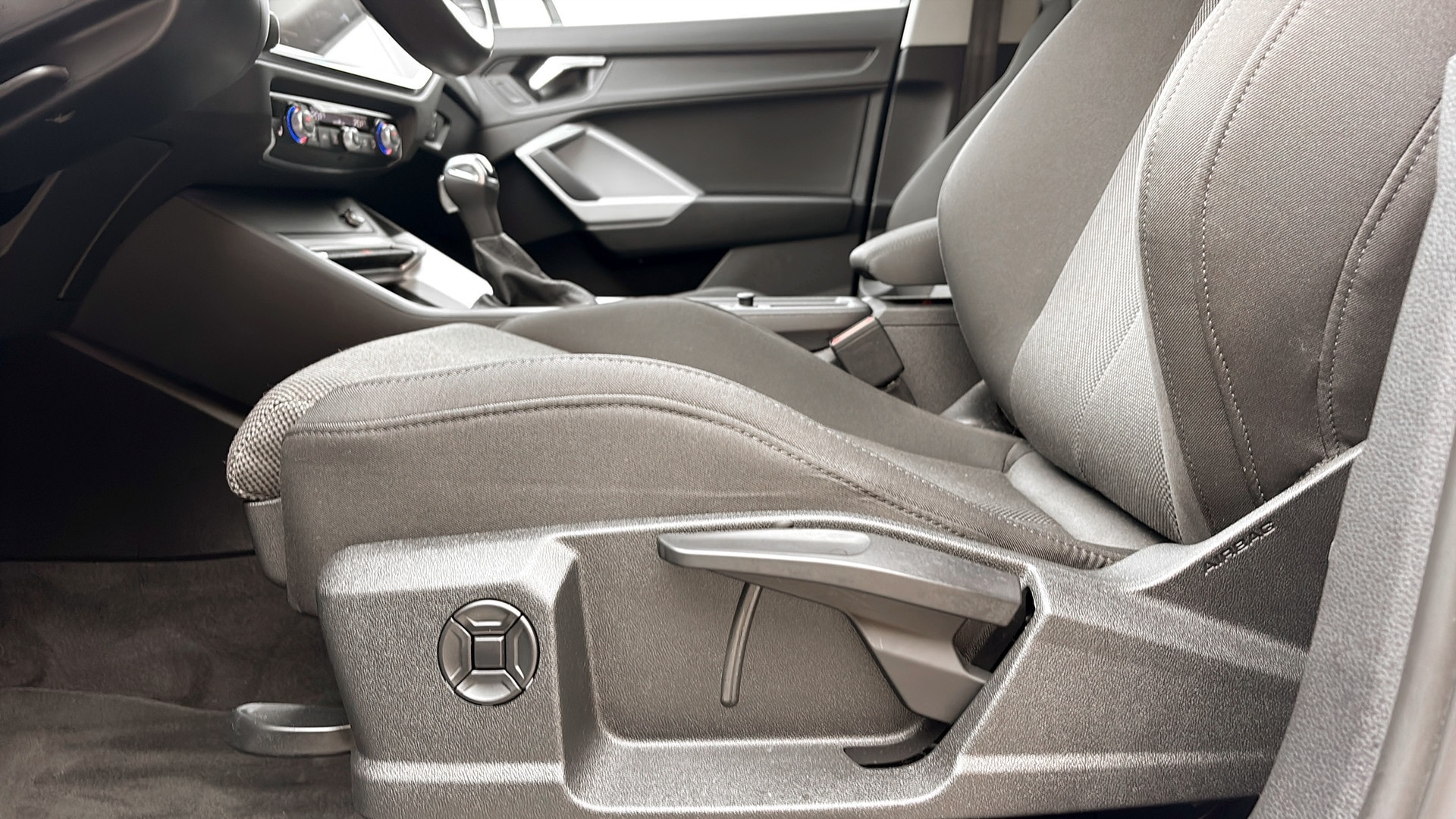 Image about Audi Q3 Q3 35 TFSI Proline advanced 150 hk S tronic