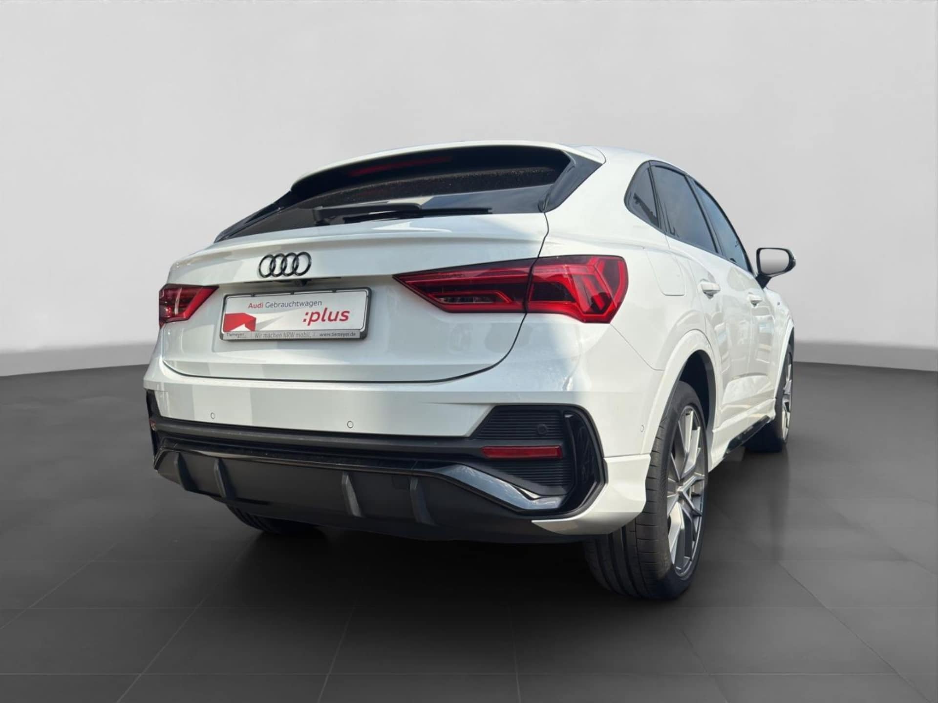 Audi Q3 Sportback S line