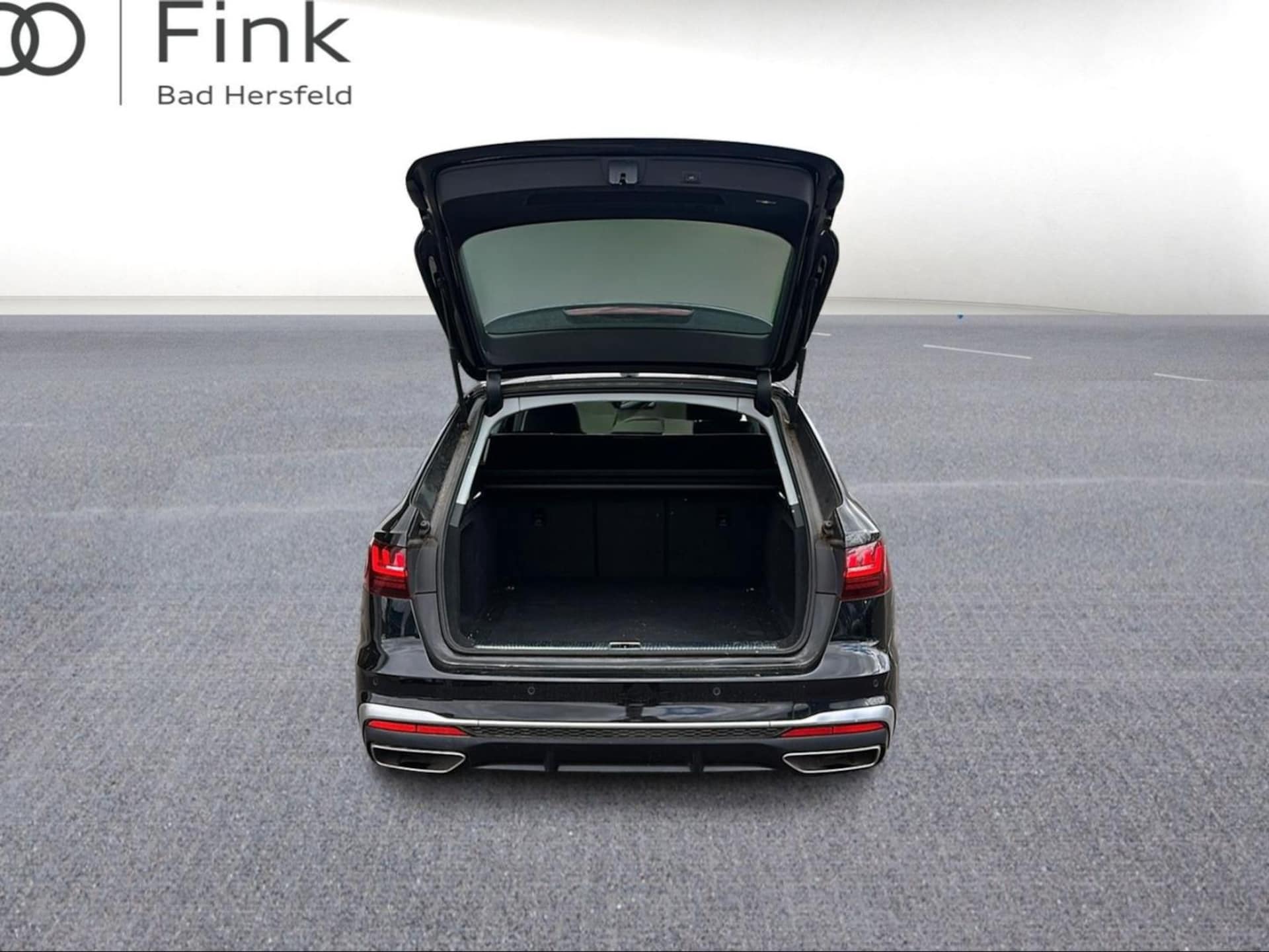 Audi A4 Avant S line