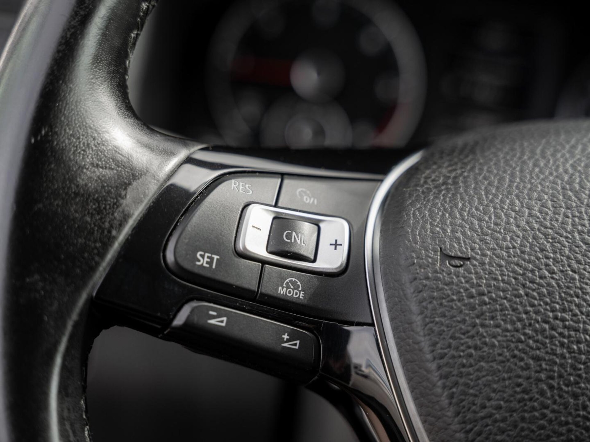 Volkswagen Caddy Maxi Kasten Basis-Modell