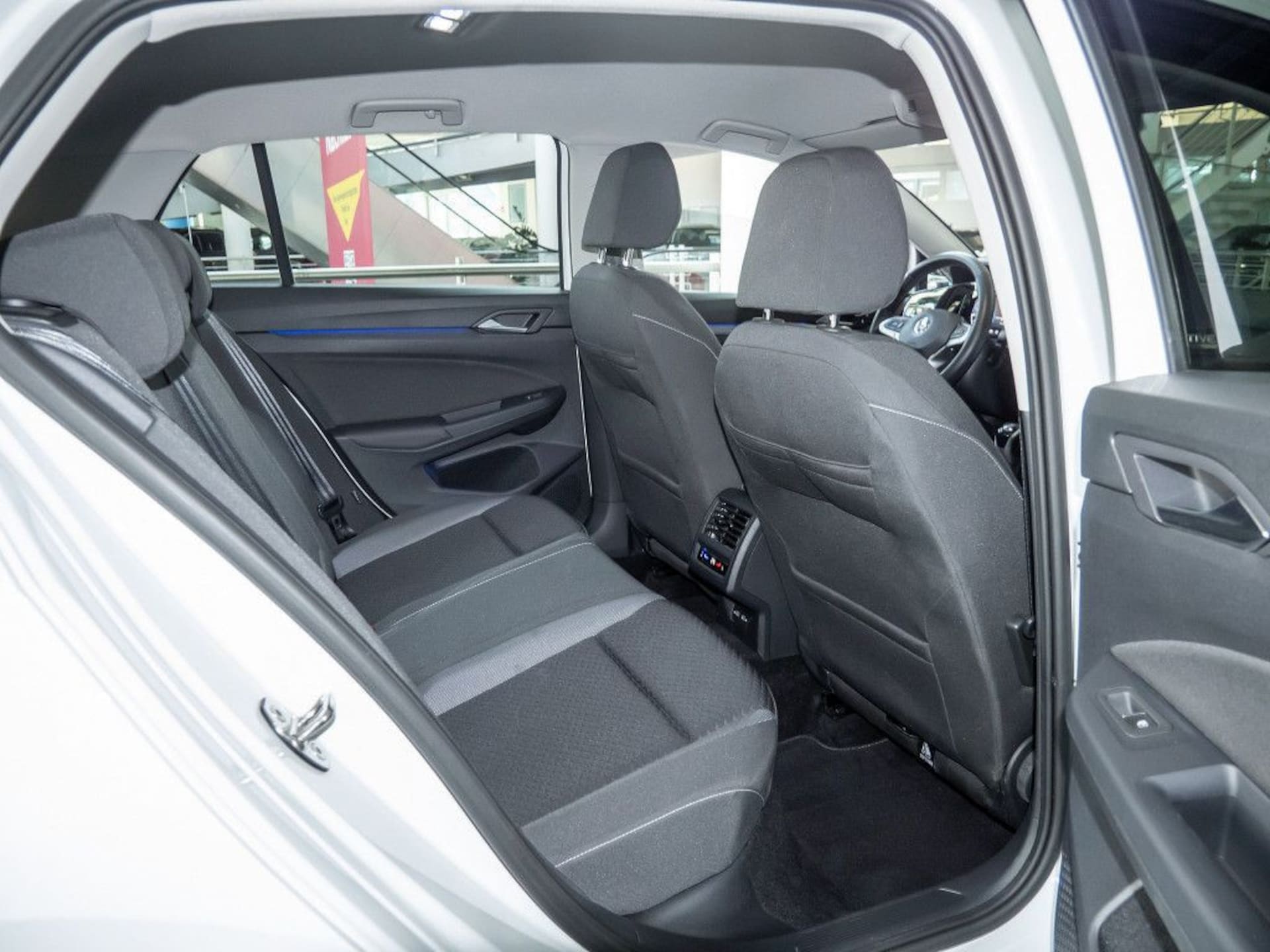 Volkswagen Golf Active