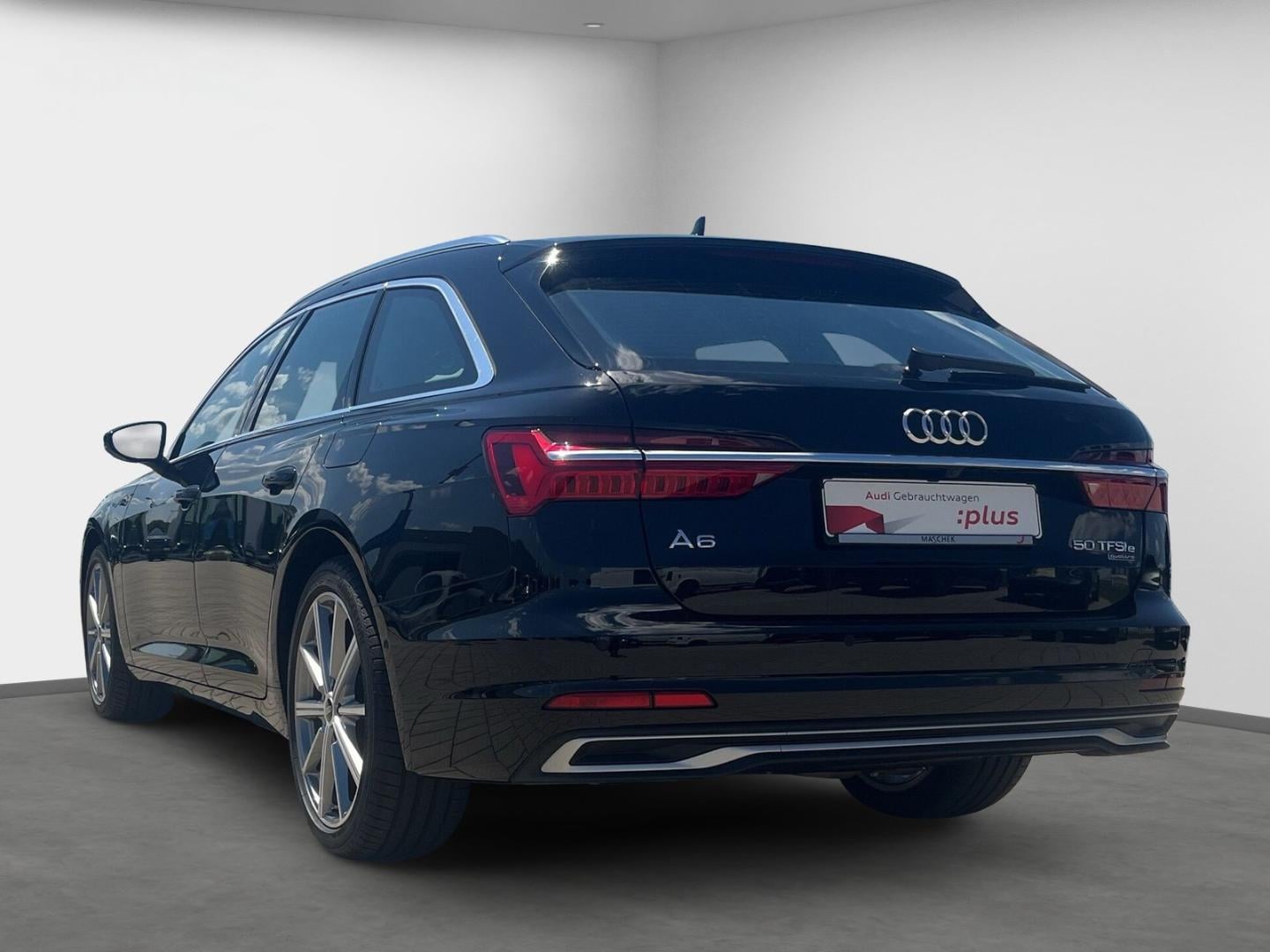 Bild über Audi A6 Avant TFSI e advanced 50 TFSI e quattro S tronic - für weitere Informationen kontaktieren Sie den Audi Partner